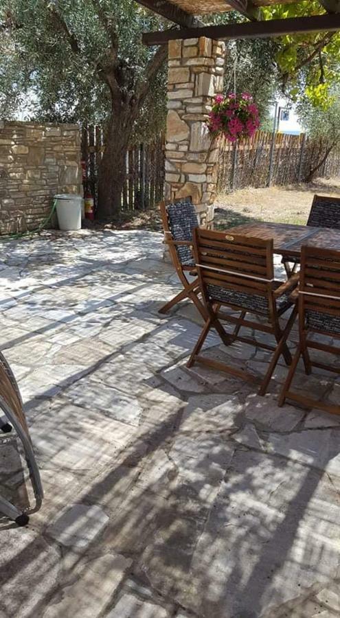Villa Glaykos Thimonia المظهر الخارجي الصورة